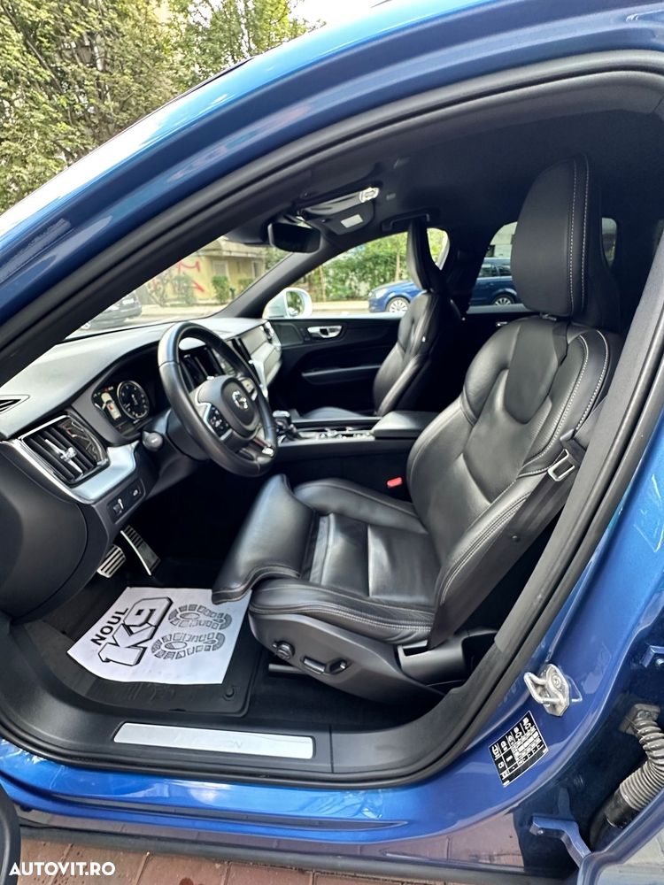 Volvo XC 60 D5 AWD R-Design - 7