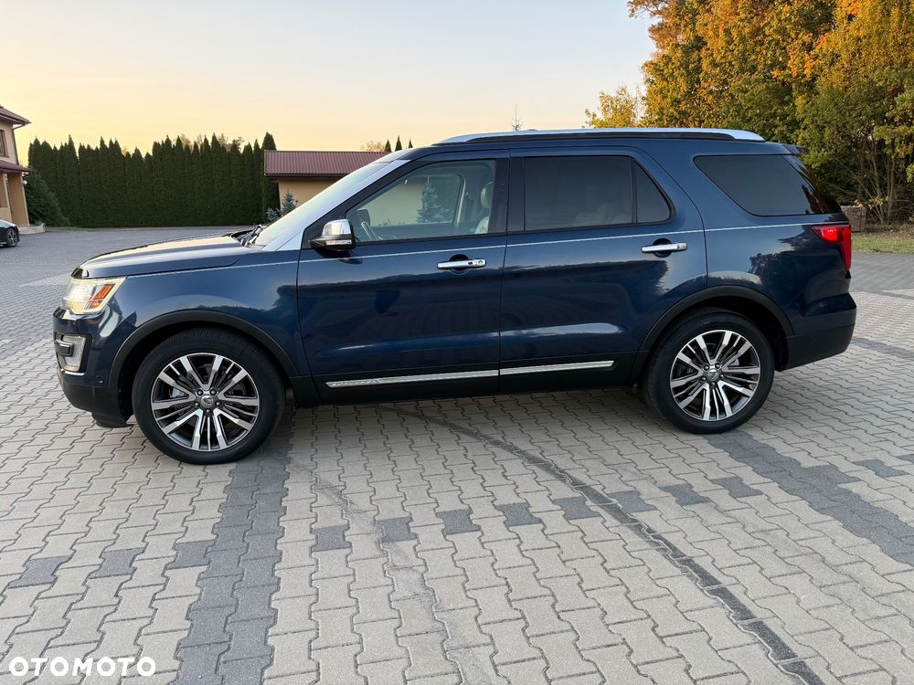Ford Explorer - 10