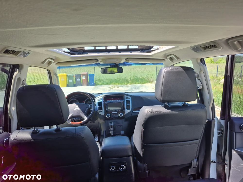 Mitsubishi Pajero 3.2 DI-D Automatik Final Edition - 33