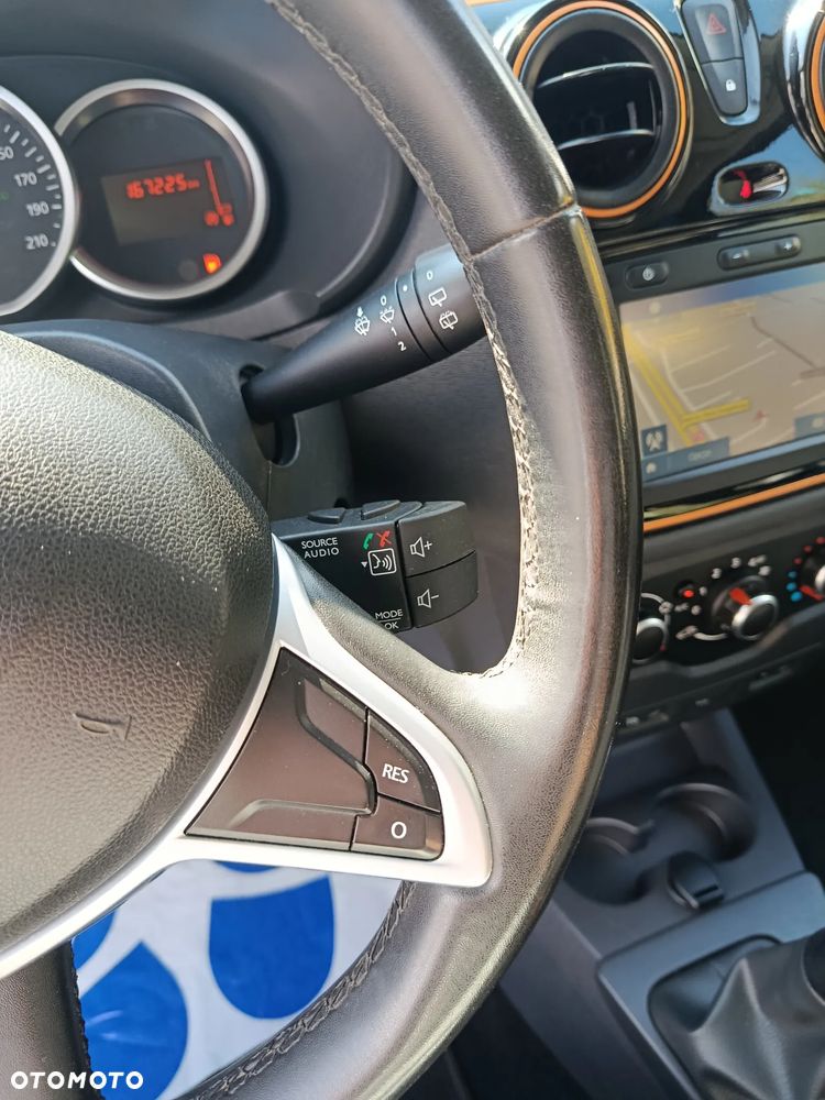 Dacia Dokker TCe 115 Stepway - 29