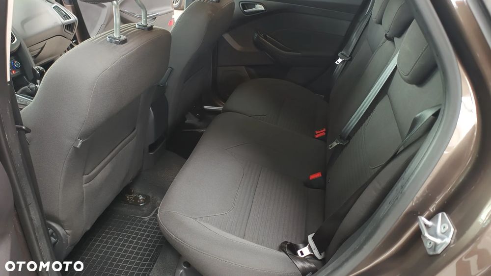 Ford Focus 1.5 EcoBoost Titanium ASS - 8