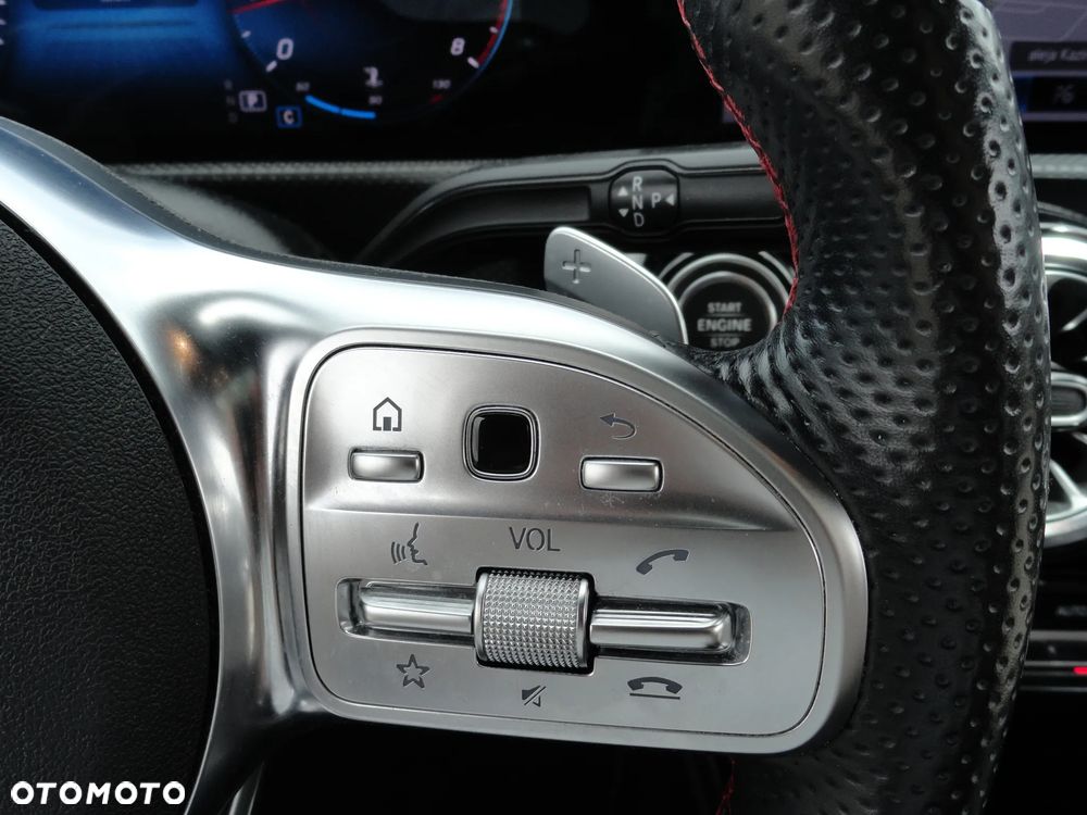Mercedes-Benz CLA 200 7G-DCT Edition AMG Line - 22