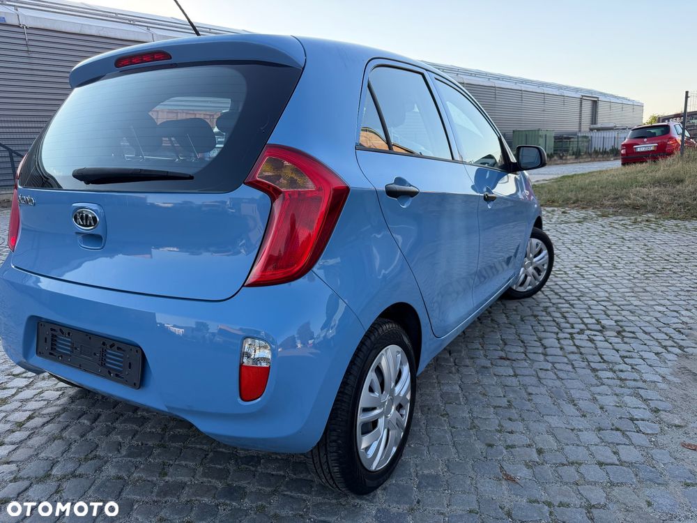 Kia Picanto - 4