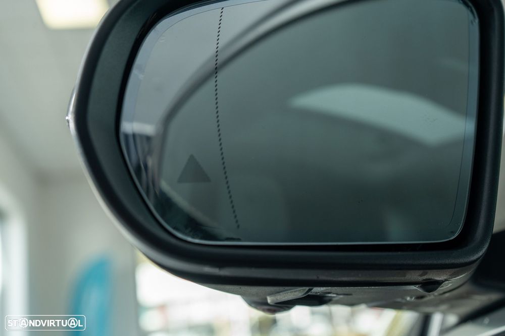 Mercedes-Benz GLA 250 e 8G-DCT AMG Line - 12