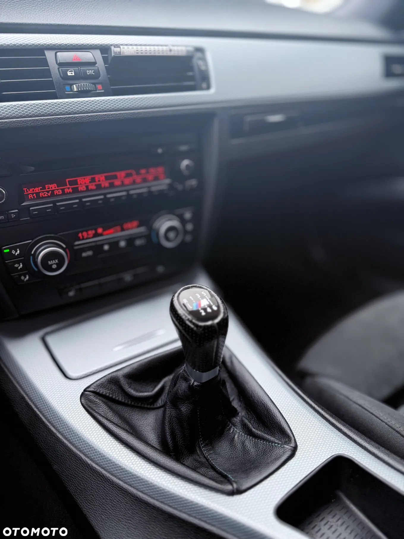 BMW Seria 3 330d xDrive - 12