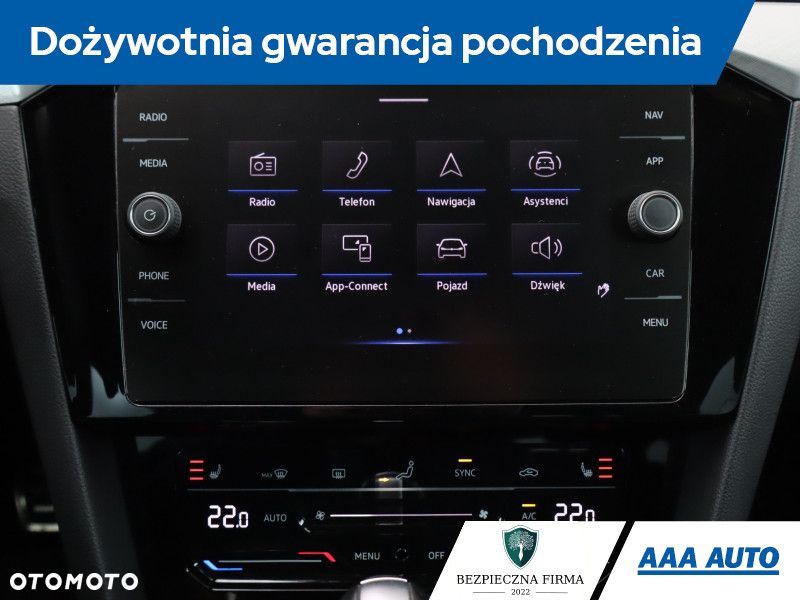 Volkswagen Passat - 21