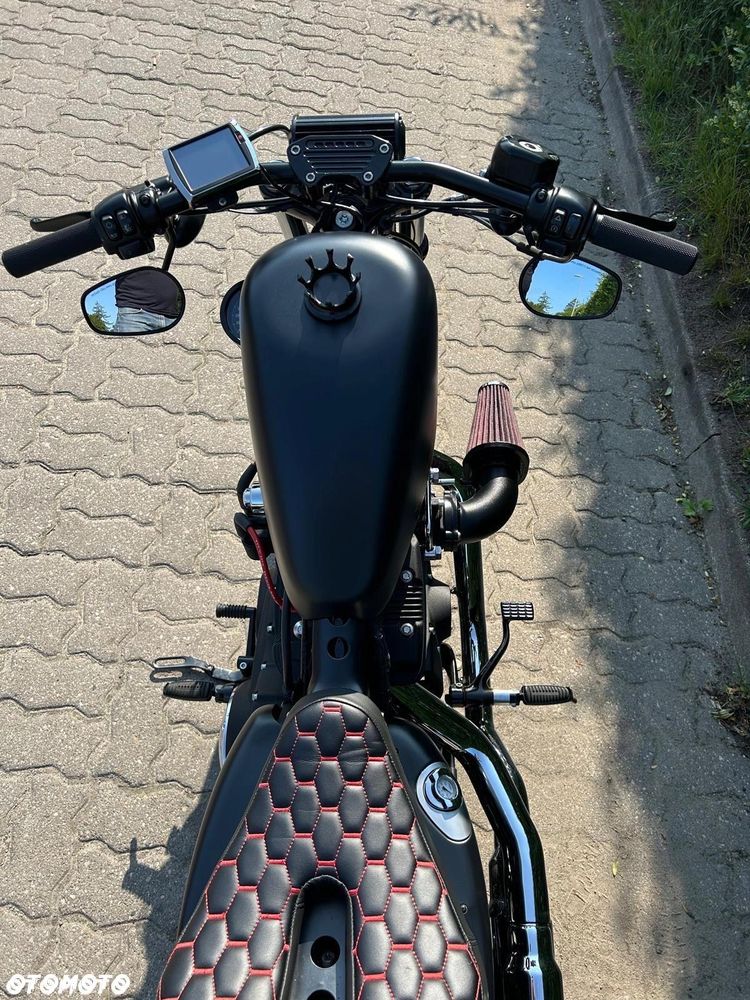 Harley-Davidson Sportster Iron 883 - 4