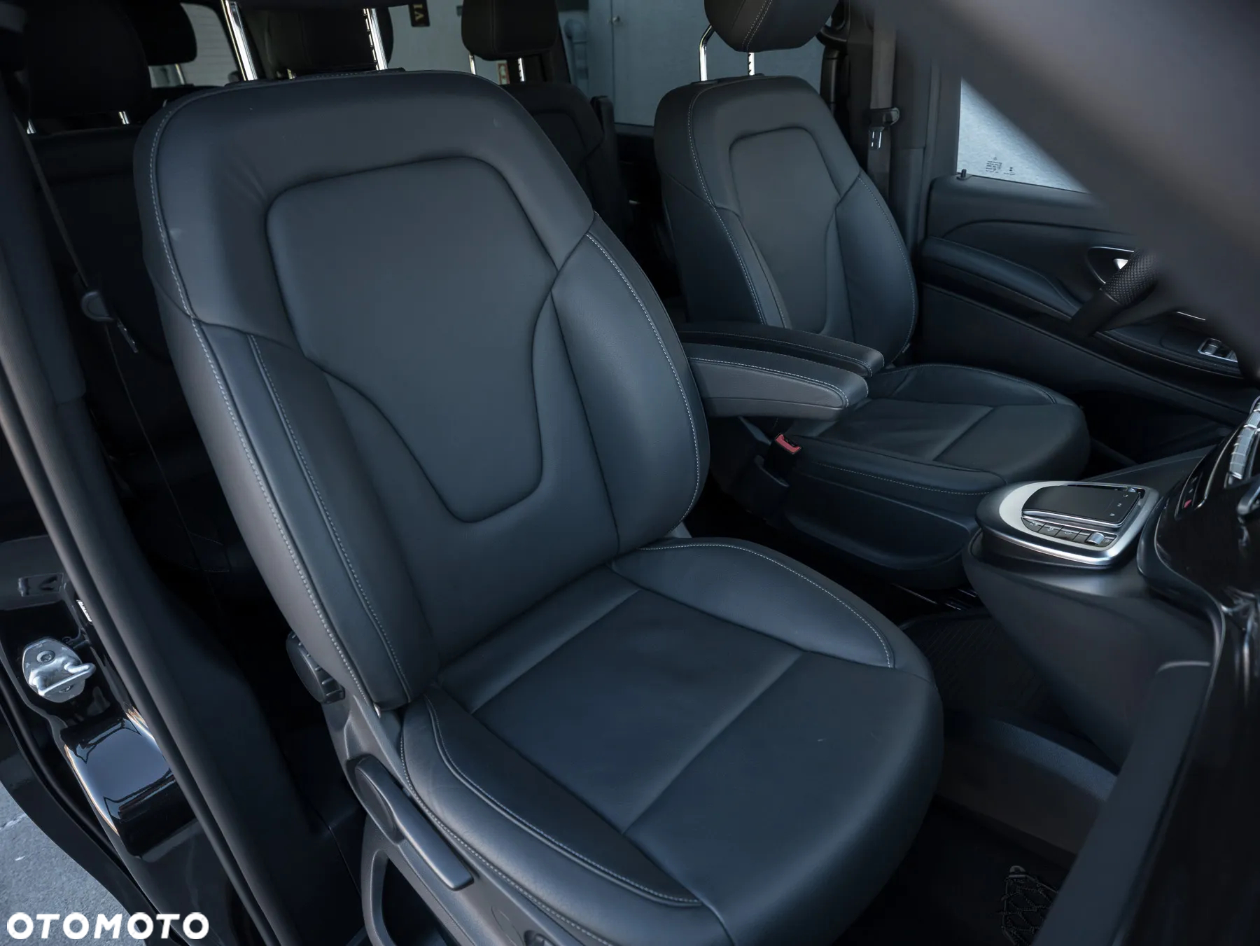 Mercedes-Benz Klasa V 300 d 4-Matic Avantgarde 9G-Tronic (ekstra d³) - 27