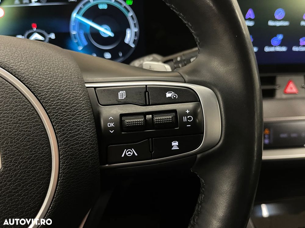 Kia Sportage 1.6 T-GDI HEV 6AT 4x4 Business Line - 25