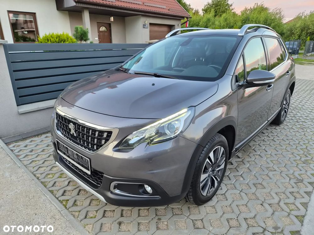Peugeot 2008 BlueHDi 100 STOP & START Allure - 17