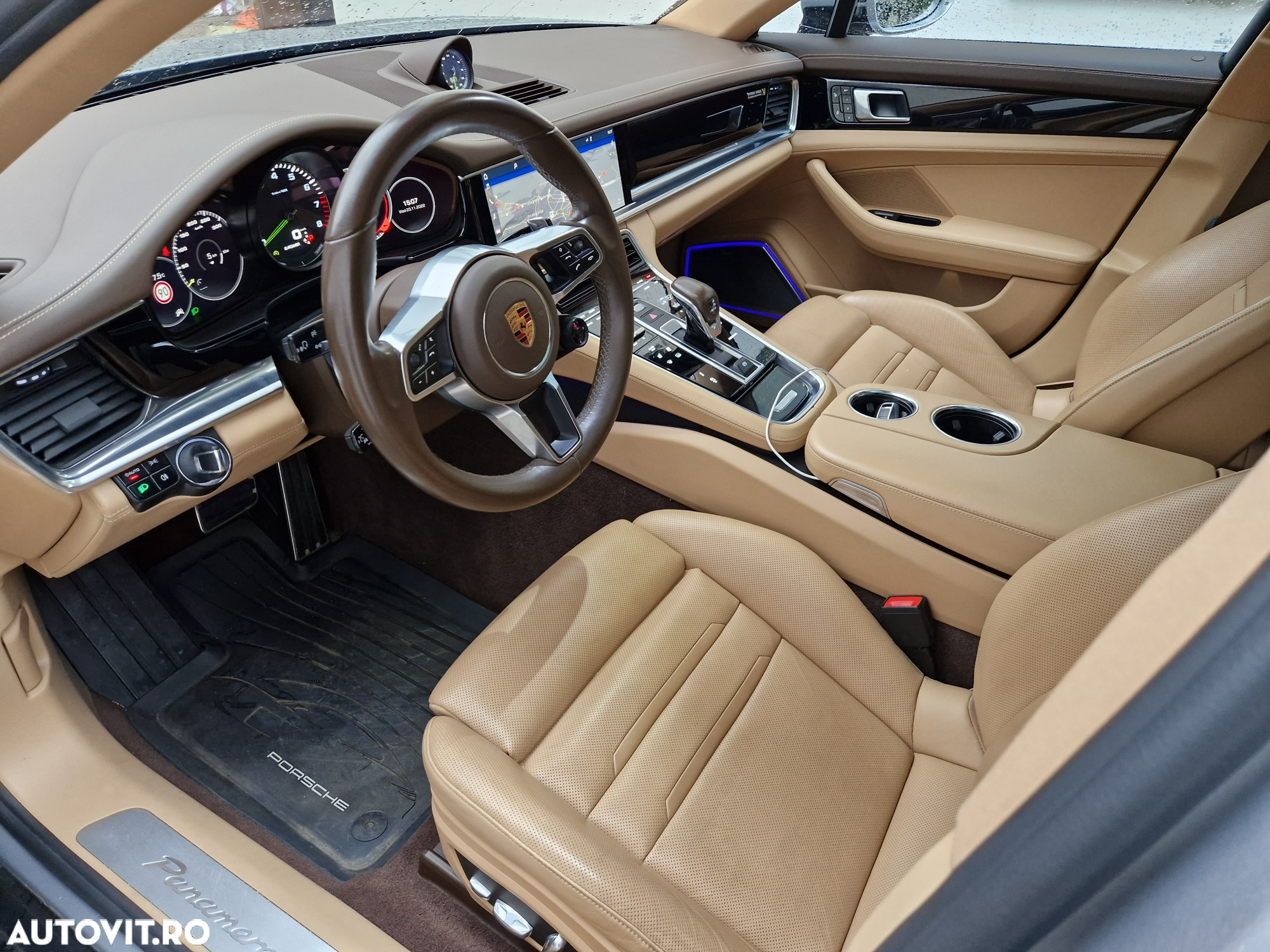 Porsche Panamera - 14