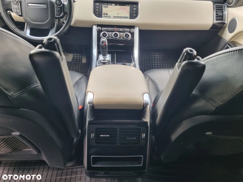 Land Rover Range Rover Sport D250 (SDV6) HSE - 22