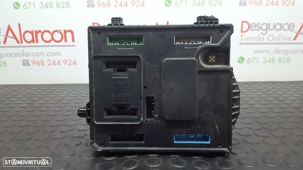 CAIXA DE RELÉS/ FUSÍVEIS RENAULT MEGANE III BERLINA 5 P DYNAMIQUE - 1