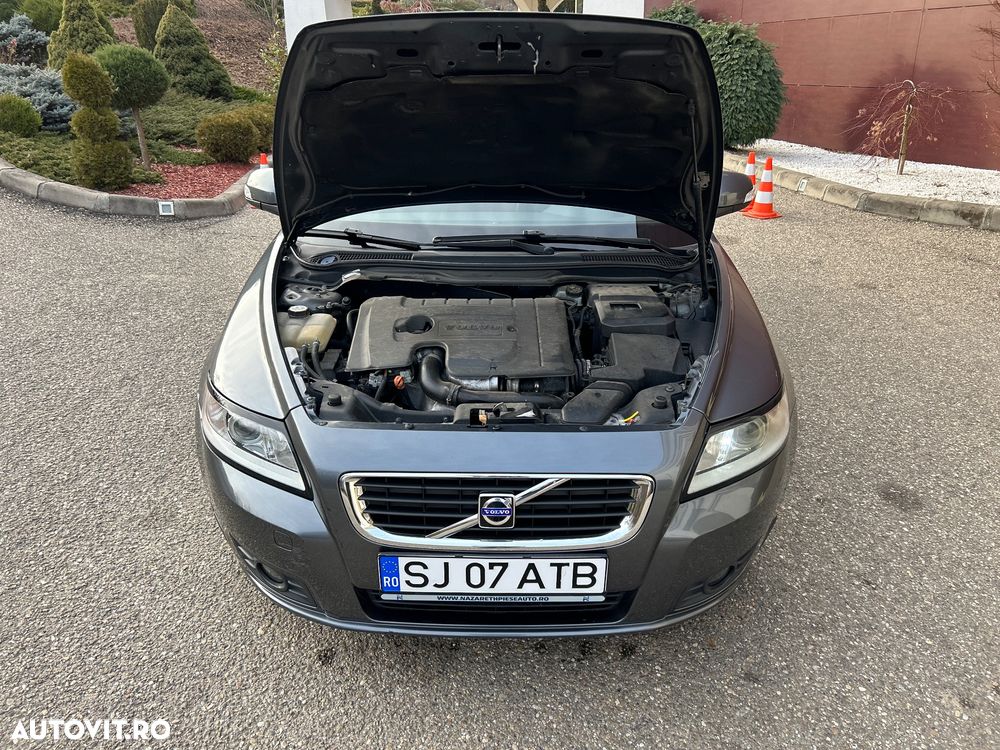 Volvo V50 1.6D Momentum - 9