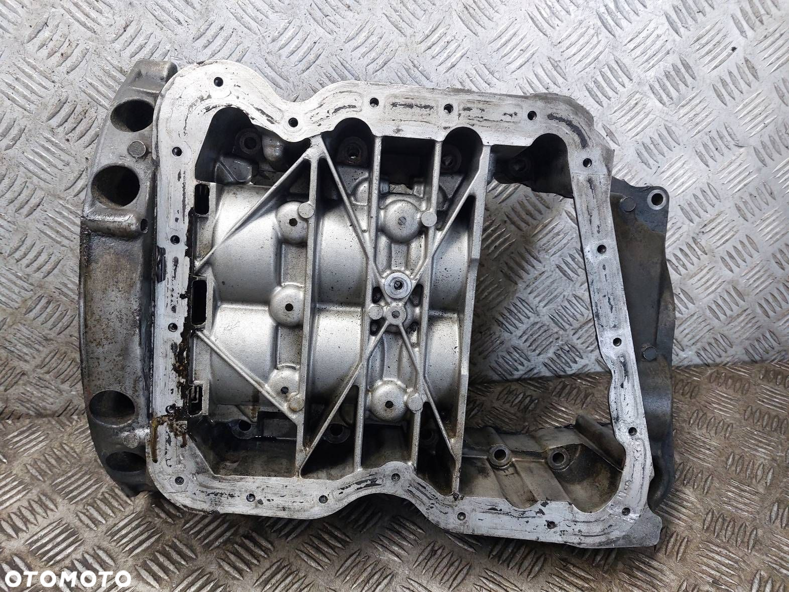 MISA MISKA OLEJOWA RENAULT MASTER III 2.3 DCI 8200805603 110178022R - 7