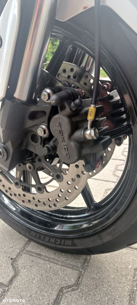 Kawasaki Versys 650 - 22