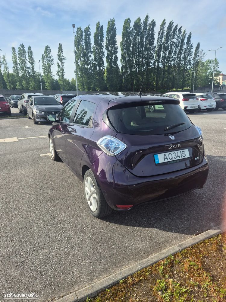 Renault Zoe (s/ Bateria) 41 kwh Intens - 7