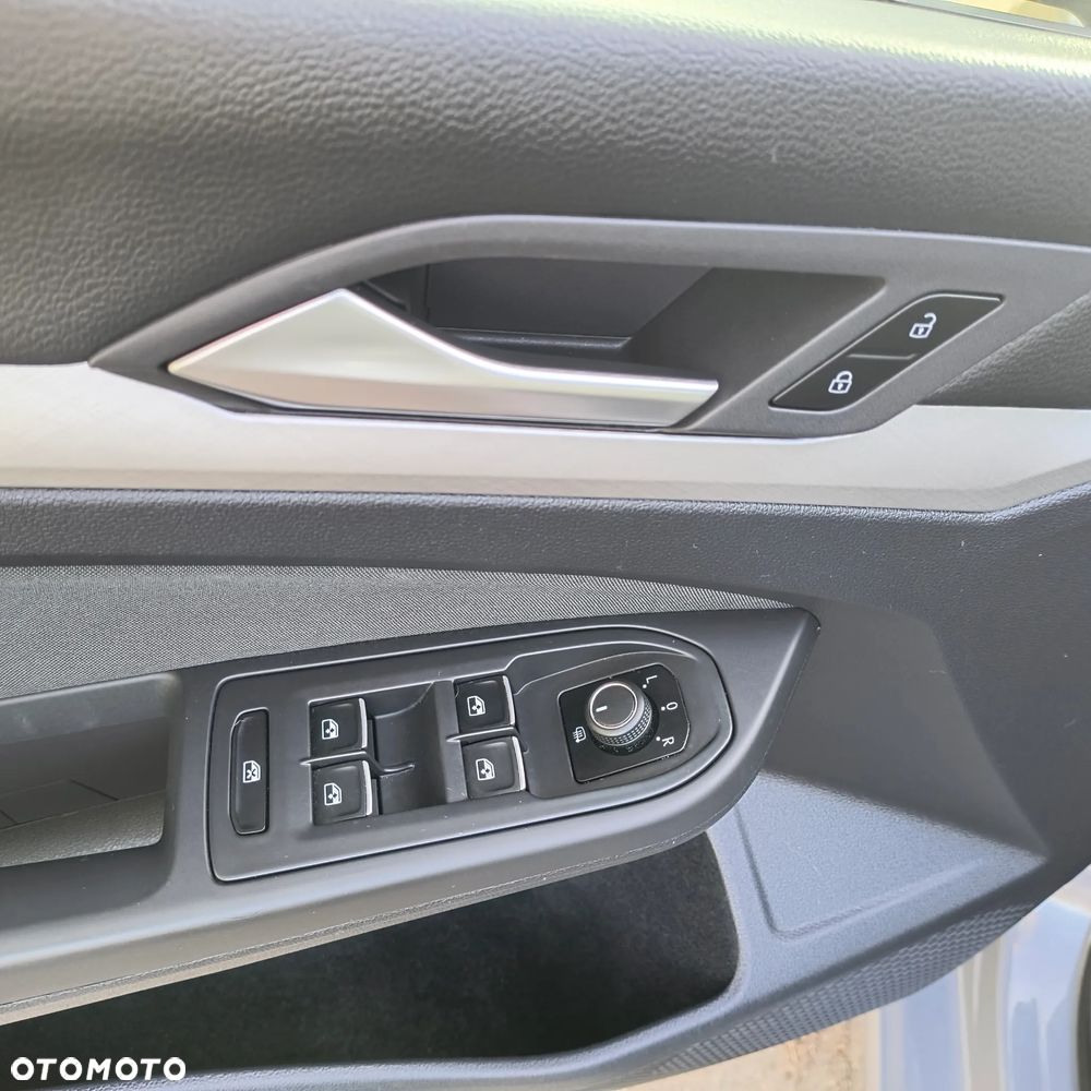 Volkswagen Golf VIII 1.5 TSI EVO Life - 40