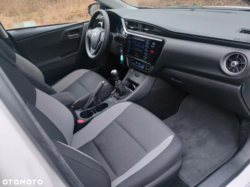 Toyota Auris 1.6 Active - 5