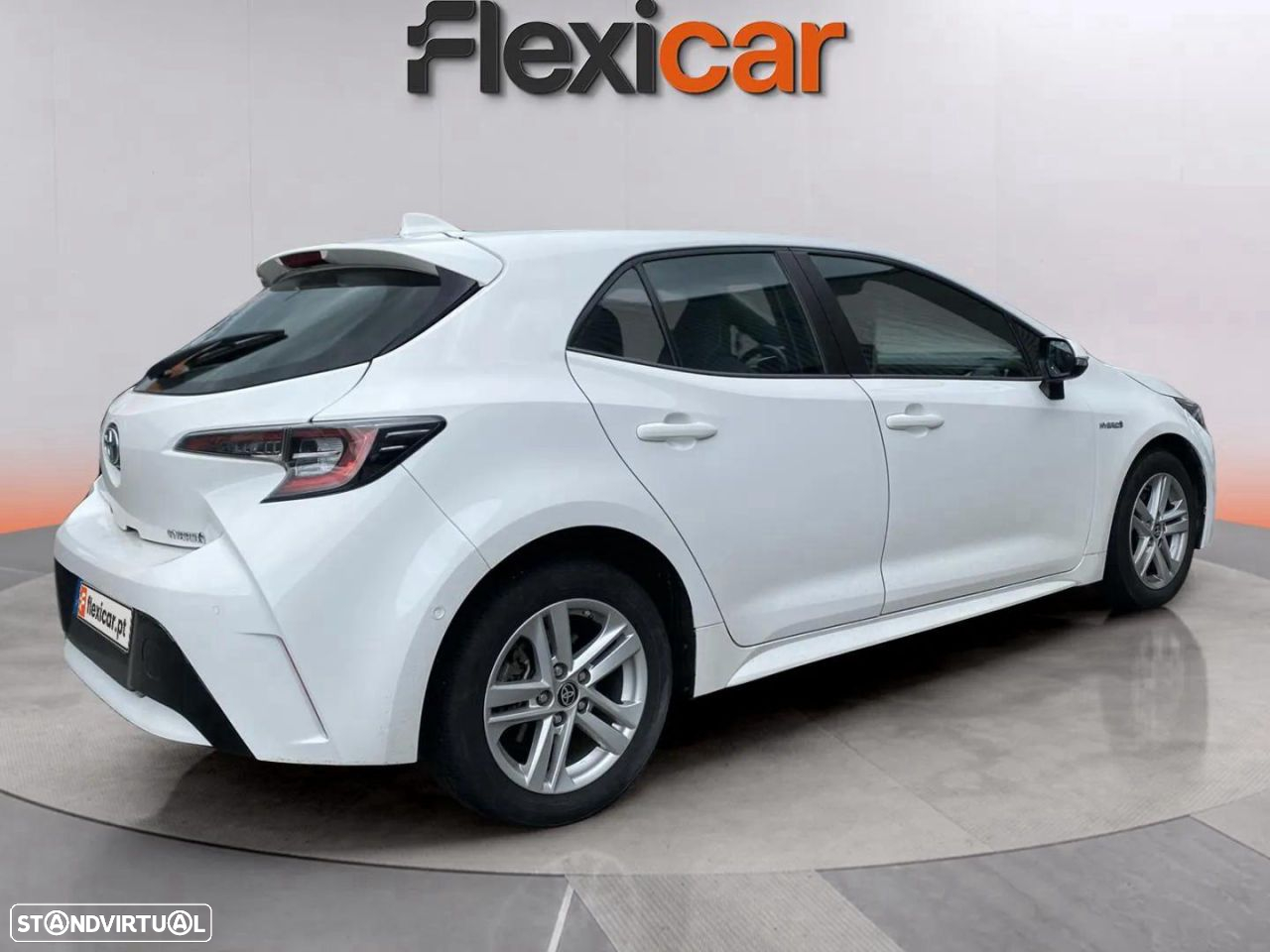 Toyota Corolla 1.8 Hybrid Comfort - 3