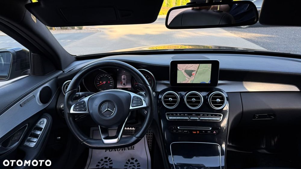 Mercedes-Benz Klasa C 200 4-Matic 9G-TRONIC - 35