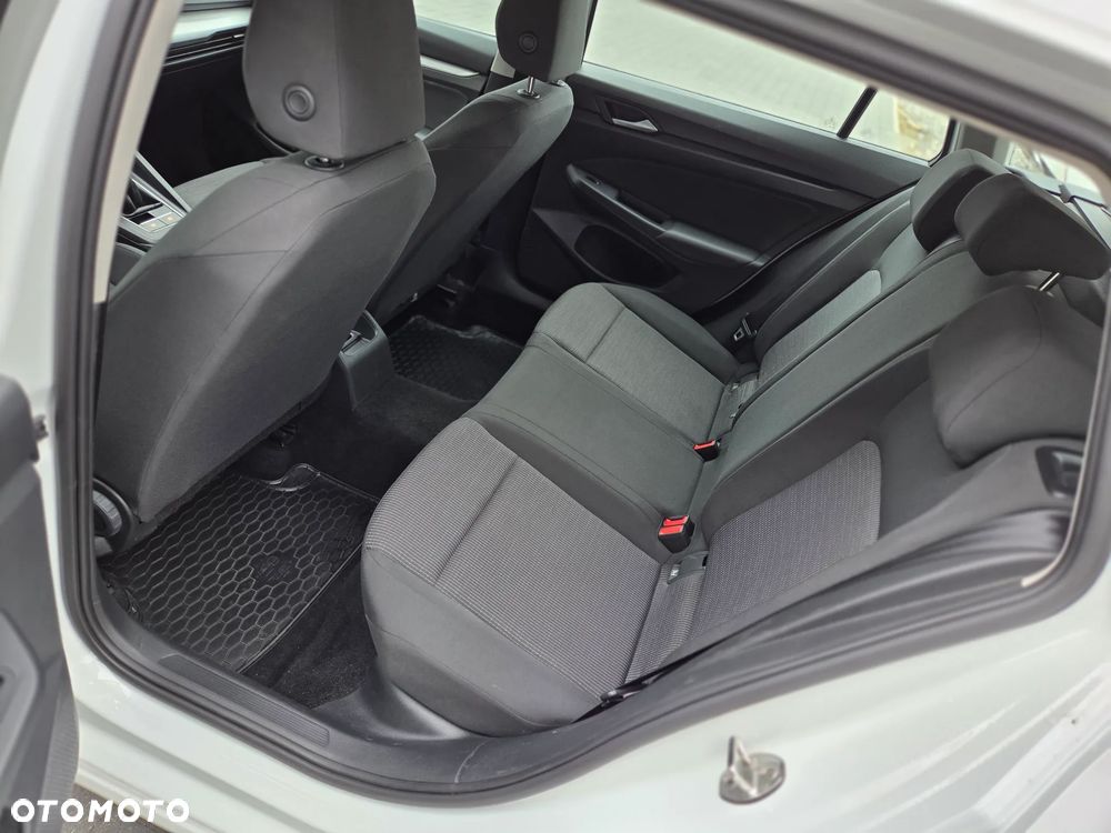 Volkswagen Golf 1.0 TSI Life - 13