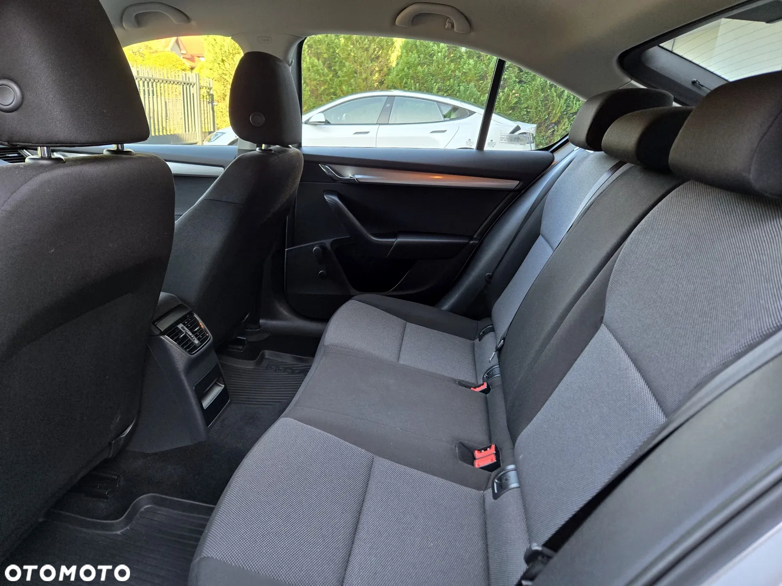 Skoda Octavia 1.4 TSI Ambition - 8