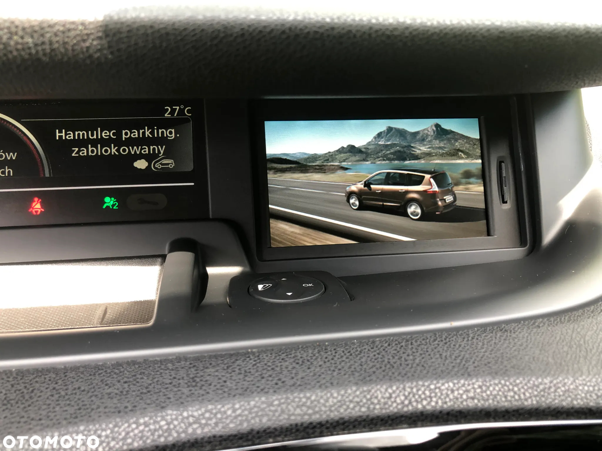 Renault Grand Scenic ENERGY TCe 115 S&S Bose Edition - 30