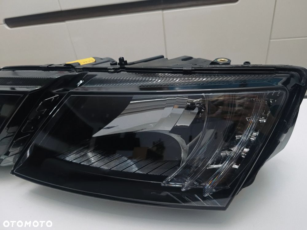 Lampa przód lewa Skoda Octavia III LED Lift zwykła czarna 5E1941015C - 5