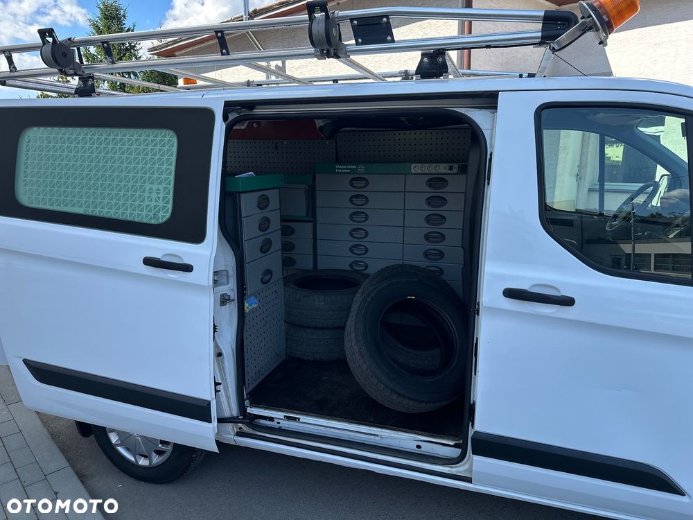 Ford Transit Custom - 26