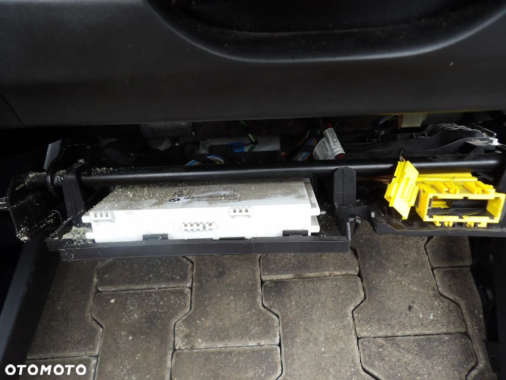 BMW - E70,X5 - FOTELE , KANAPA , TUNEL ŚRODKOWY , BOCZKI - UK - SPORT PO LIFT - OGRZEWANE - KOMPLET - 8