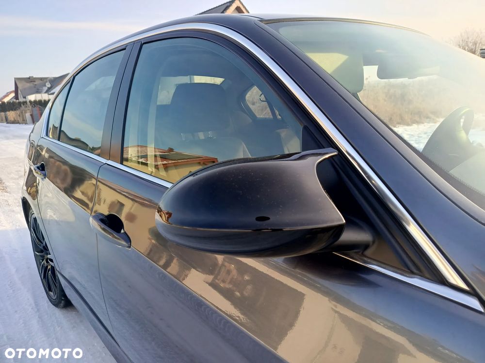 BMW Seria 3 330d DPF - 14