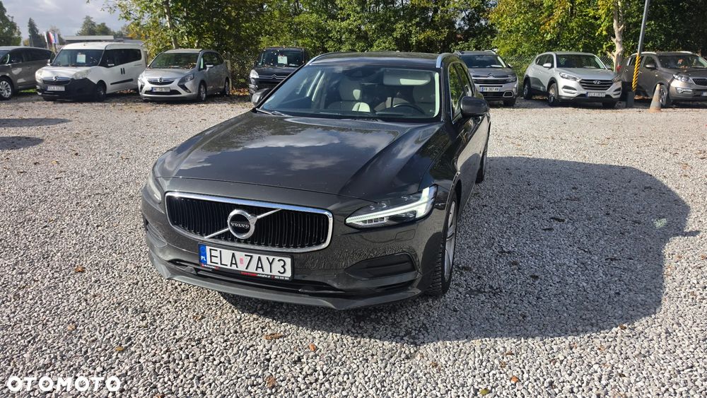 Volvo V90