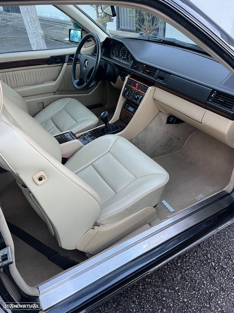 Mercedes-Benz W124 (1984-1997) 300 CE-24 - 5