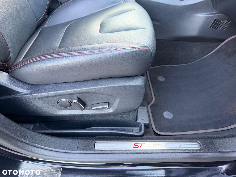 Ford S-Max 2.0 EcoBlue ST-Line - 32