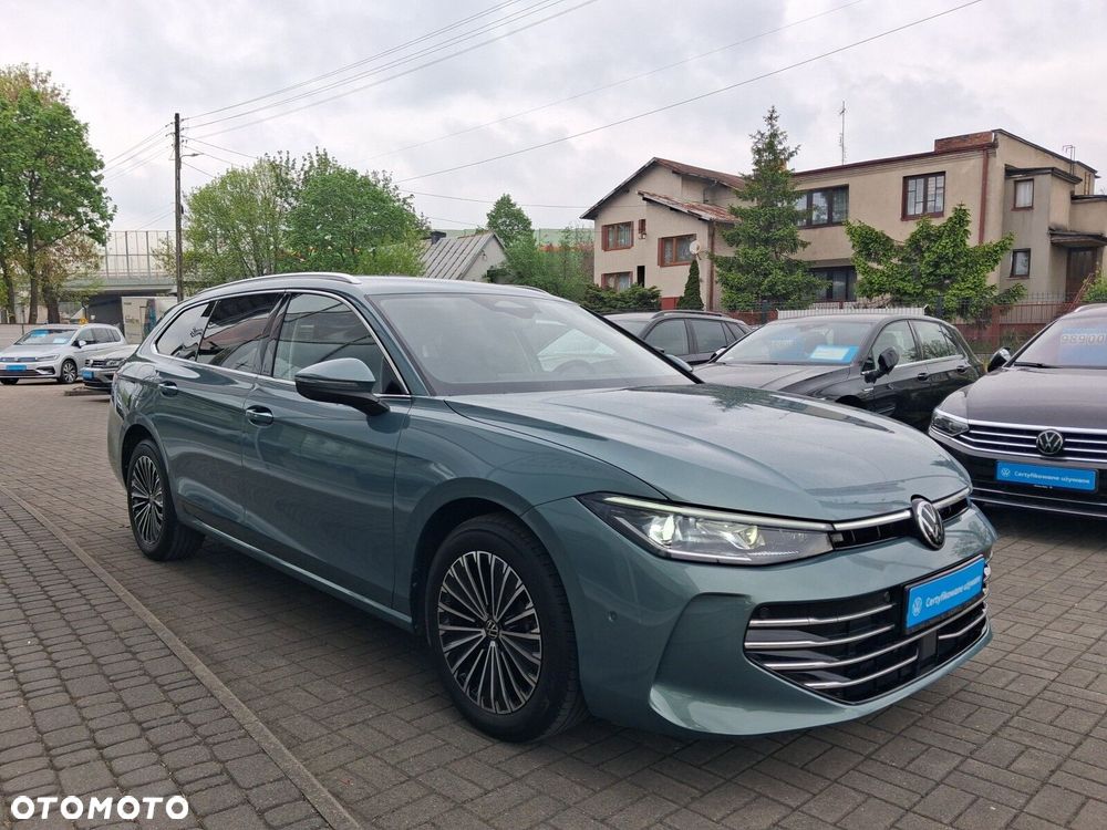 Volkswagen Passat - 17