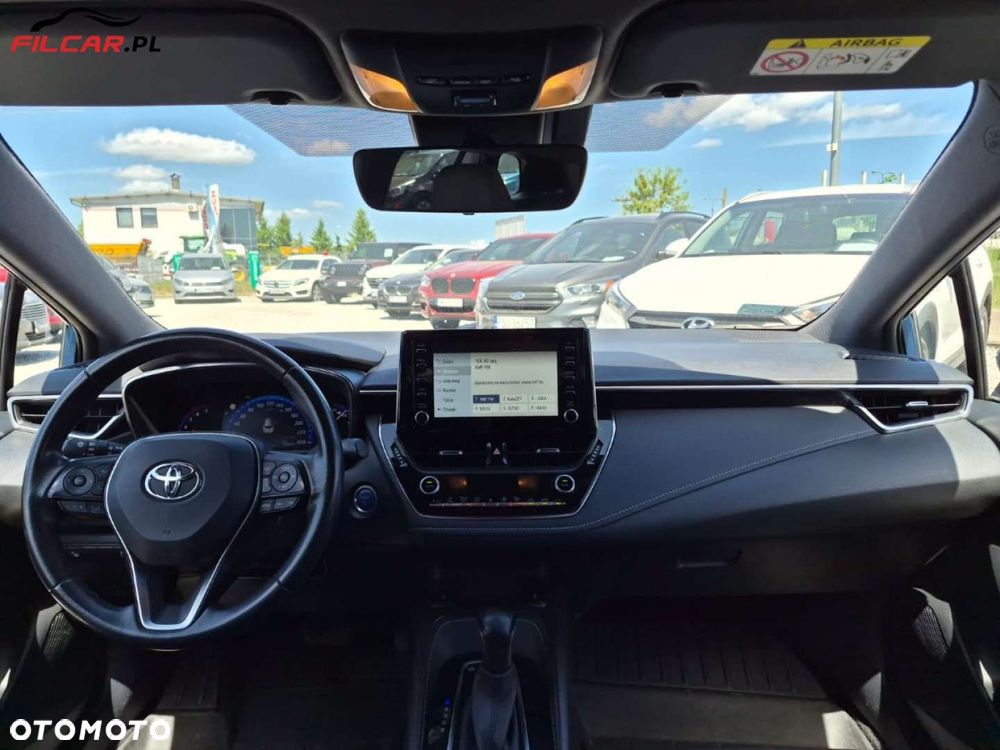 Toyota Corolla - 13