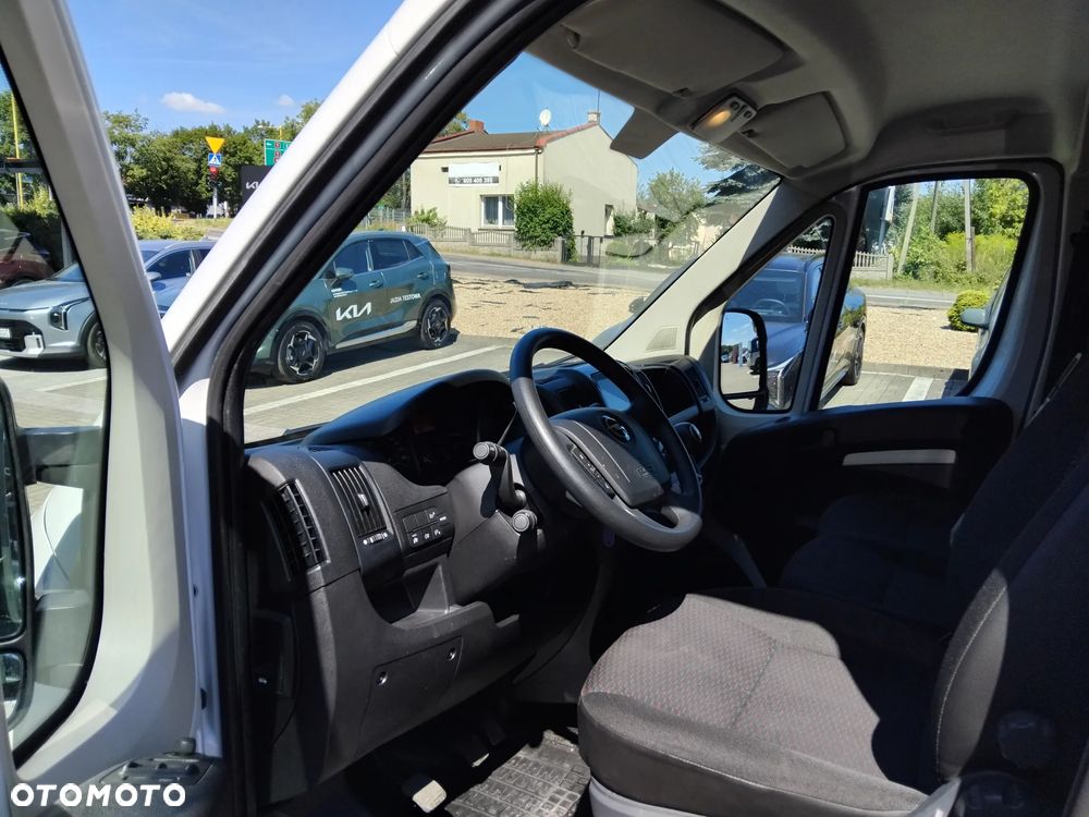 Opel MOVANO - 8