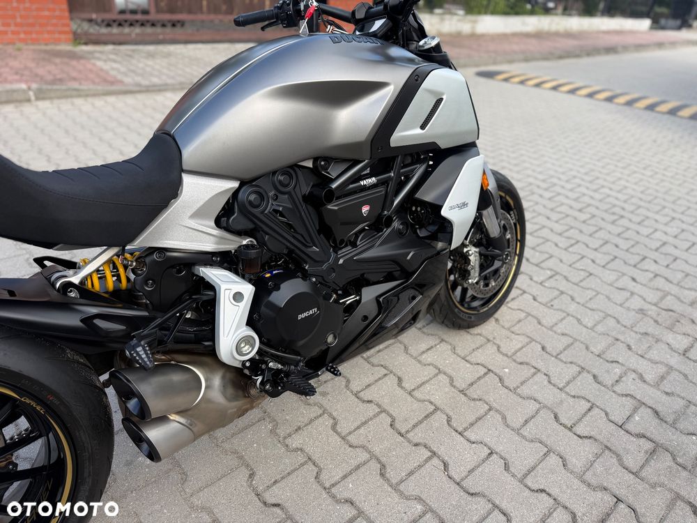 Ducati Diavel - 12