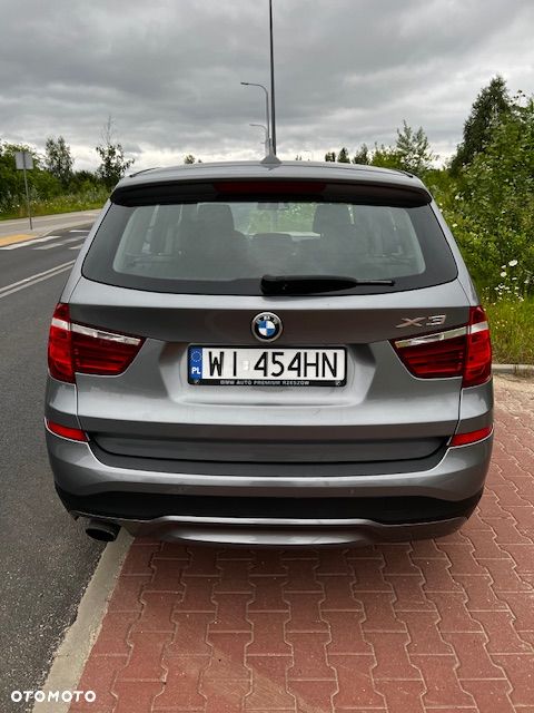 BMW X3 xDrive20i - 8