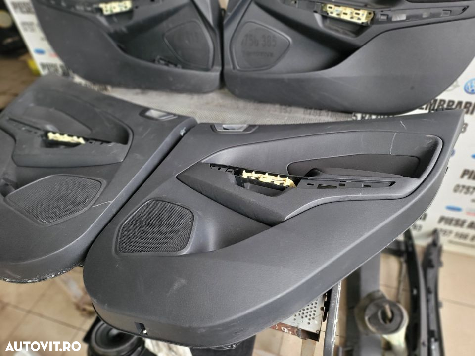 Fata Tapiterie Usa Fata Spate Ford Ecosport Volan Stanga Dezmembrez Ford Ecosport 1.0 Benzina - 5
