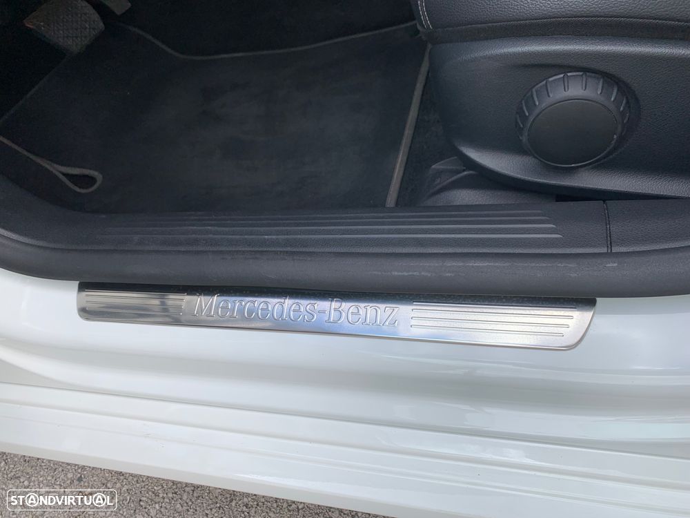 Mercedes-Benz CLA 250 e 8G-DCT Edition Progressive Line - 19