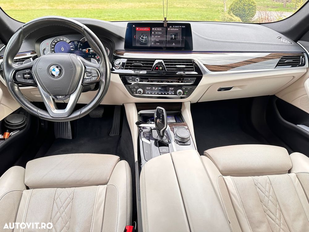 BMW Seria 5 530d xDrive AT - 5