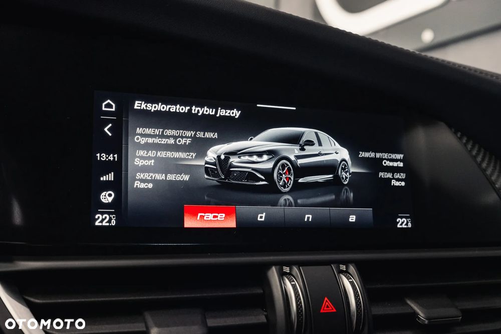 Alfa Romeo Giulia 2.9 Bi Turbo V6 Quadrifoglio - 22