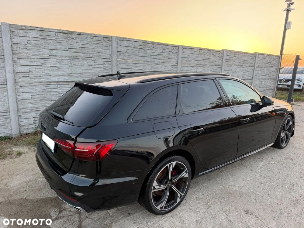 Audi A4 Avant 40 TFSI mHEV S Line S tronic - 35