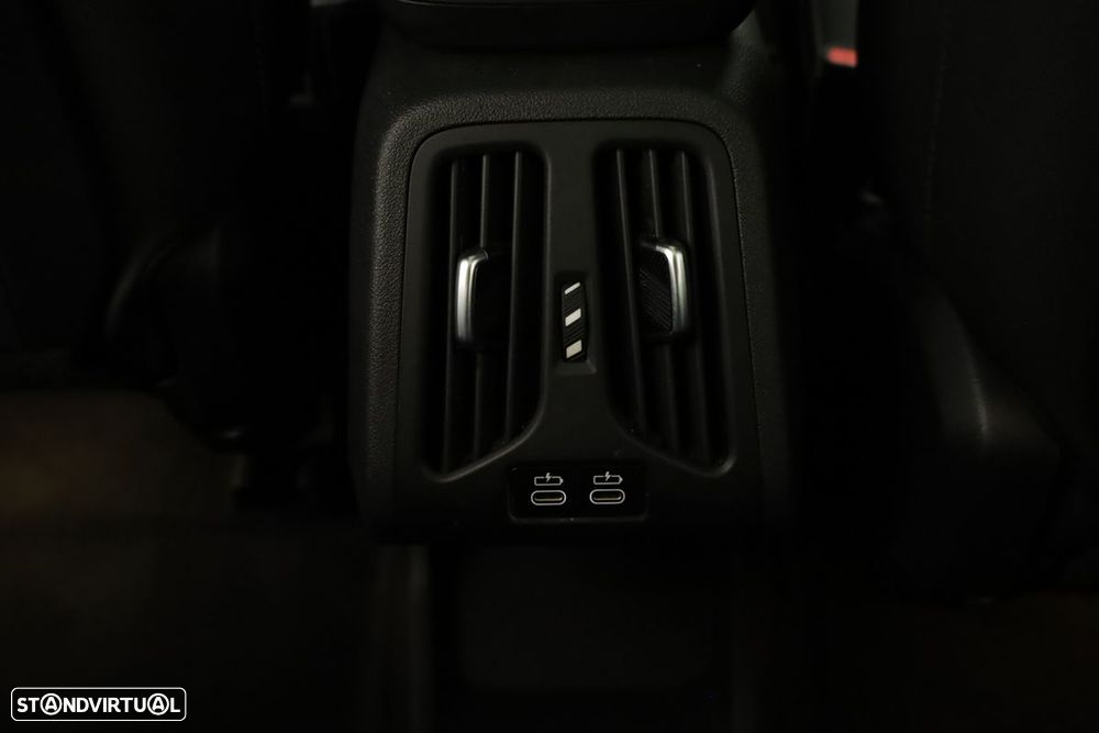 BMW 225xe Active Tourer e xDrive - 23