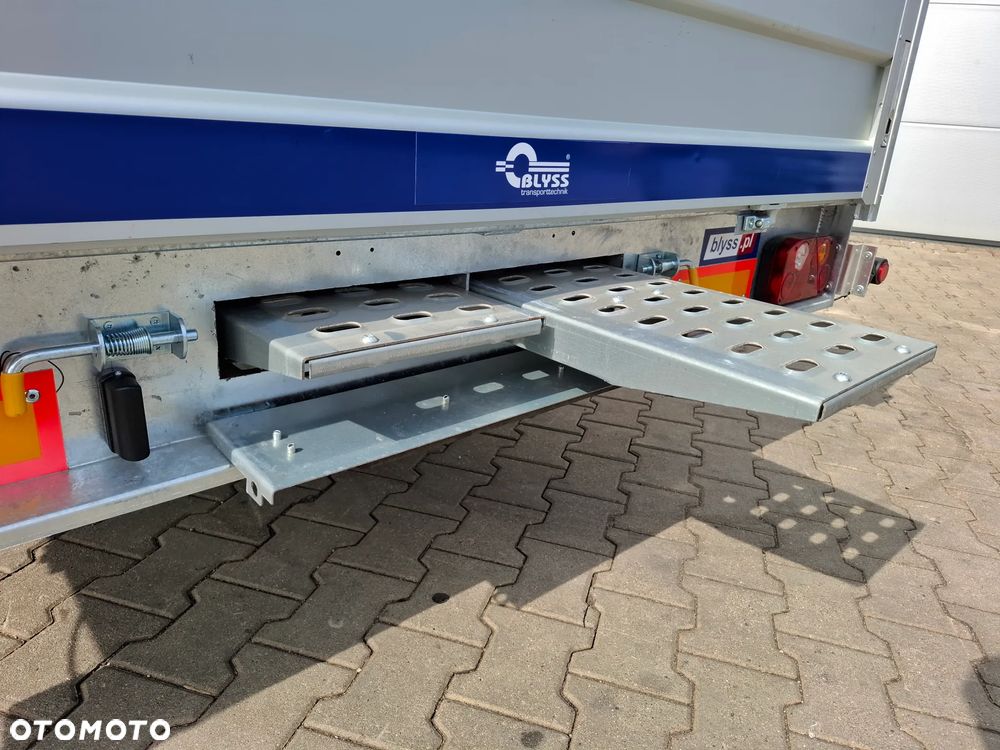 Blyss Victor 450x200 Transporter - 13