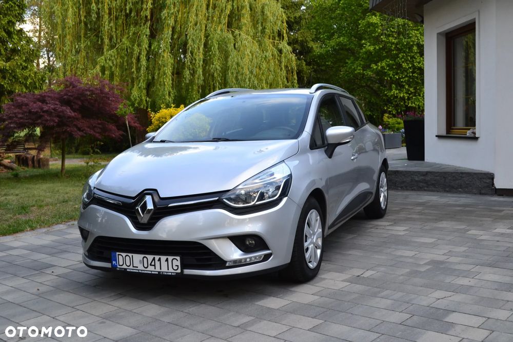 Renault Clio - 6