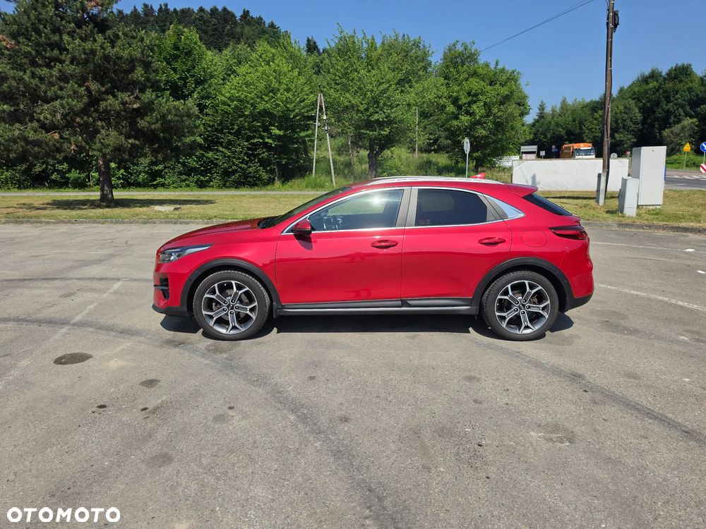 Kia XCeed 1.6 CRDi mHEV L DCT - 3