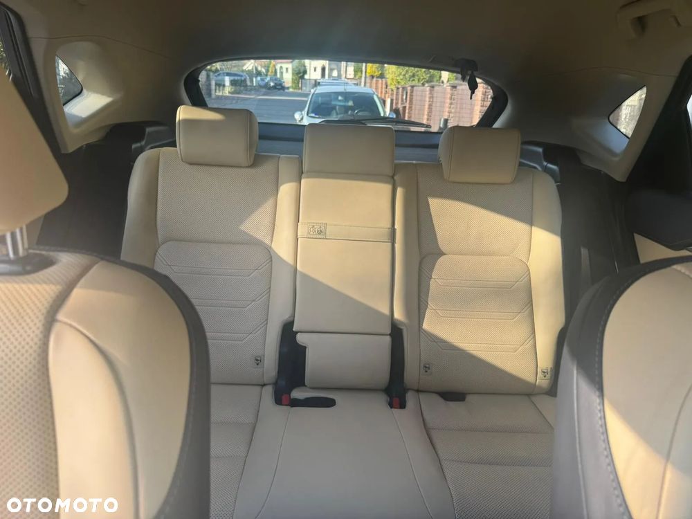 Lexus NX 200t Comfort AWD - 10